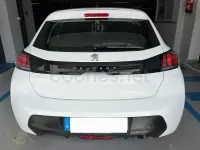Usado Peugeot 208 Active 75 CV (55 kW) 2021 Blanco Utilitario