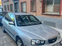 Usado Hyundai Elantra GLS 107 CV (78 kW) 2002 Blanco Berlina