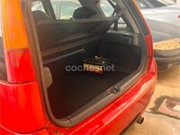 Usado Suzuki Ignis 69 CV (50 kW) 2004 Granate Berlina