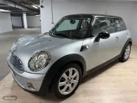 Usado Mini Cooper 95 CV (69 kW) 2010 Plateado Utilitario