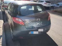 Usado Mazda 2 Active 75 CV (55 kW) 2009 Gris / plata Berlina