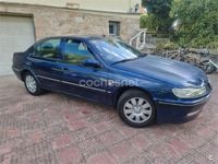 Usado Peugeot 406 138 CV (101 kW) 2002 Azul Berlina