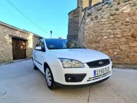 Usado Ford Focus Sport 116 CV (85 kW) 2007 Blanco Utilitario