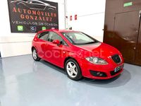 Usado Seat Leon Reference 105 CV (77 kW) 2011 Rojo Berlina
