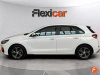 Usado Hyundai i30 116 CV (85 kW) 2021 Blanco Familiar