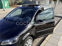 Usado VW Touran Advance 140 CV (102 kW) 2014 Negro Monovolumen