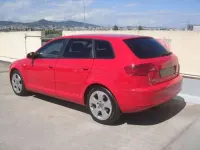 Usado Audi A3 Sportback Ambition 105 CV (77 kW) 2007 Rojo Utilitario