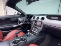 Usado Ford Mustang GT 418 CV (307 kW) 2017 Verde Descapotable