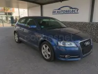 Usado Audi A3 Attraction 105 CV (77 kW) 2011 Azul Utilitario