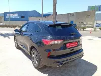 Usado Ford Kuga ST-Line 225 CV (165 kW) 2025 Negro SUV
