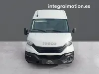 Usado Iveco Daily 136 CV (100 kW) 2019 Blanco Berlina
