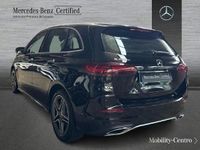Usado Mercedes B250e AMG line 218 CV (160 kW) 2025 Negro noche Monovolumen