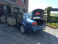 Usado Audi A4 140 CV (102 kW) 2006 Azul Berlina