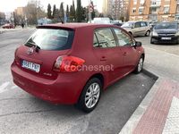 Usado Toyota Auris Sol 124 CV (91 kW) 2007 Rojo Utilitario