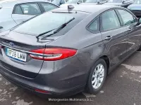 Usado Ford Mondeo Trend 150 HP (110 kW) 2021 Cinzento Sedan