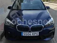 Usado BMW 225 Active Tourer iPerformance 224 CV (164 kW) 2018 Azul Monovolumen