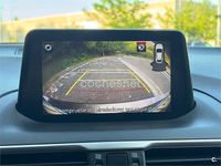 Begagnad Mazda 3 Luxury 105 HK (77 kW) 2018 Grå Sedan