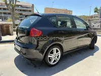 Usado Seat Altea Style 105 CV (77 kW) 2012 Negro Monovolumen