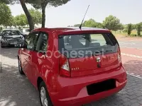 Usado Seat Mii Style 60 CV (44 kW) 2014 Rojo Utilitario