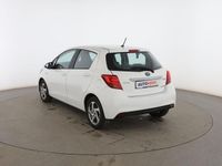 Usado Toyota Yaris Hybrid Active 101 CV (74 kW) 2015