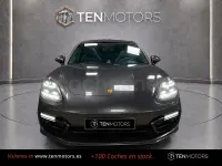 Usado Porsche Panamera Turbo Sport Turismo Sport Turismo 550 CV (404 kW) 2017 Negro Familiar