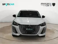 Usado Peugeot 208 Allure 110 CV (80 kW) 2025 Azul vertigo Utilitario