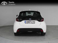 Usado Toyota Yaris Hybrid Business Edition 116 CV (85 kW) 2021 Blanco Berlina