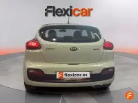 Usado Kia Ceed 120 CV (88 kW) 2018 Blanco Utilitario