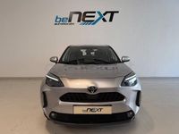 Usado Toyota Yaris Cross Business Edition 116 CV (85 kW) 2024 Gris / plata SUV