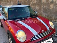 Usado Mini Cooper 115 CV (84 kW) 2004 Rojo Utilitario