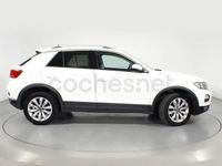 Usado VW T-Roc Advance 150 CV (110 kW) 2022 Blanco SUV