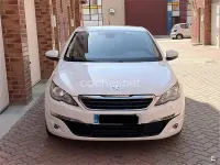 Usado Peugeot 308 Active 130 CV (95 kW) 2017 Blanco Berlina