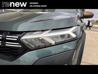 Usado Dacia Sandero Extreme 100 CV (73 kW) 2025 Verde Berlina