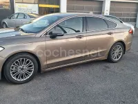 Usado Ford Mondeo Trend 150 CV (110 kW) 2021 Marrón Berlina