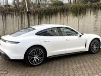 Usado Porsche Taycan 350 kW (476 CV) 2021 Blanco Berlina