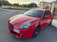 Usado Alfa Romeo Giulietta Sprint 105 CV (77 kW) 2015 Rojo Utilitario