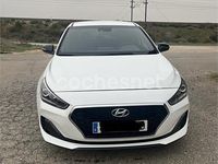 Usado Hyundai i30 GO! 120 CV (88 kW) 2018 Blanco Berlina