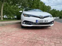 Usado Toyota Auris Active 116 CV (85 kW) 2016 Blanco Berlina