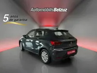 Usado Seat Ibiza Style 110 CV (80 kW) 2022 Gris Utilitario