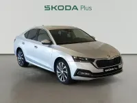 Usado Skoda Octavia Style 150 CV (110 kW) 2020 Gris plata Berlina