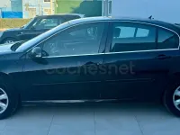 Usado Renault Laguna III Authentique 110 CV (80 kW) 2010 Negro Berlina