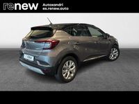 Usado Renault Captur Zen 115 CV (84 kW) 2021 Gris SUV