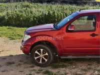 Usado Nissan Navara Comfort 190 CV (139 kW) 2010 Rojo Recogida