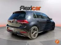 Usado VW Golf VII Sport 150 CV (110 kW) 2018 Negro Familiar