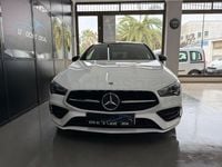 Usado Mercedes CLA200 Shooting Brake 150 CV (110 kW) 2021 Blanco Familiar