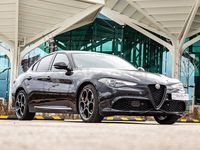 Usado Alfa Romeo Giulia Veloce 210 CV (154 kW) 2023 Negro Berlina