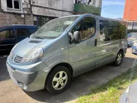 Usado Renault Trafic Privilege 150 CV (110 kW) 2011 Gris Monovolumen