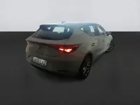 Usado Seat Leon Style 116 CV (85 kW) 2022 Blanco Utilitario