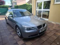 Usado BMW 530 193 CV (141 kW) 2004 Gris / plata Berlina
