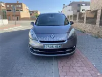 Usado Renault Grand Scénic III LIMITED 130 CV (95 kW) 2013 Gris / plata Monovolumen